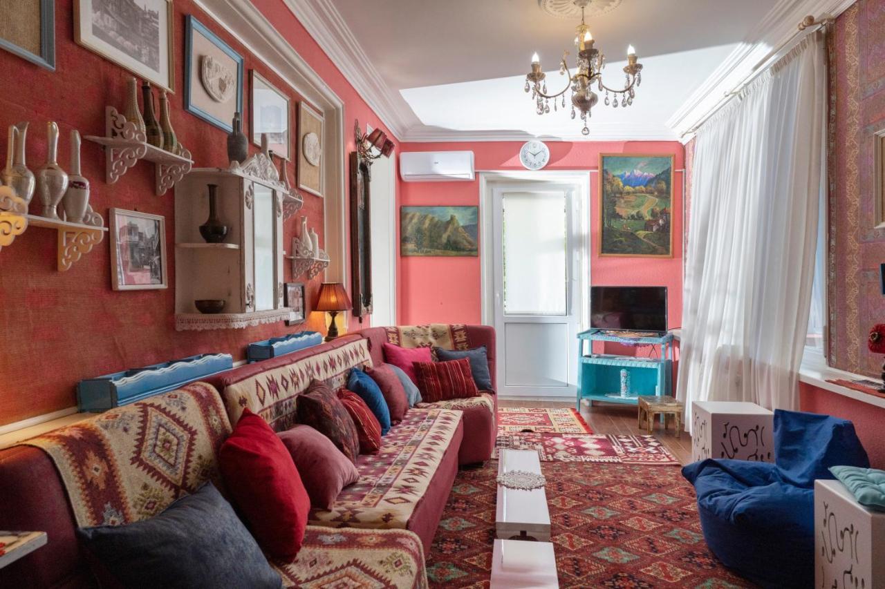 Elia Boutique Hostel & Apart-Hotel Τυφλίδα Εξωτερικό φωτογραφία
